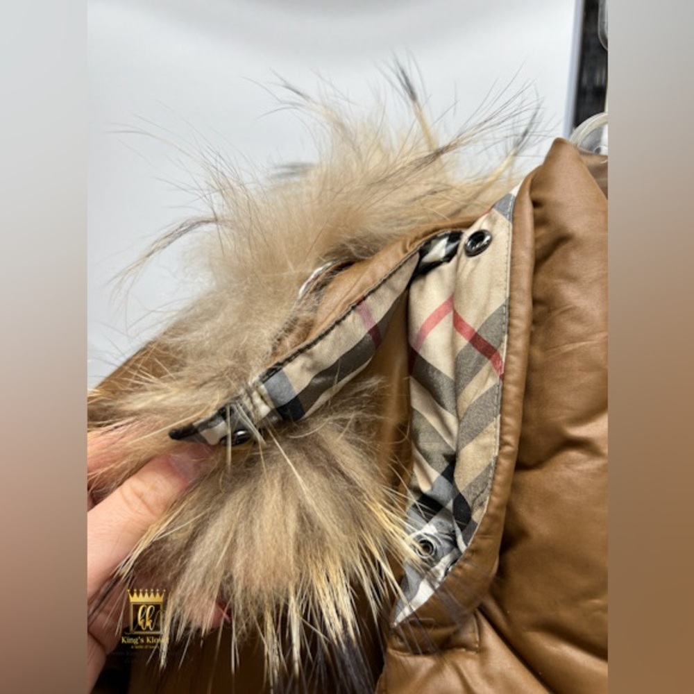 Burberry Down Jacket - image 6